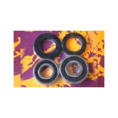 PIVOT WORKS Front wheel bearing kit + seals 1047586