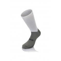 MB WEAR Calcetines de ciclismo con grafeno PRO GRAPHENE 726915VAR