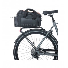 BASIL Bolsa impermeable extensible para portabultos de bicicleta con sistema MILES TARPAULIN XL PRO 9-36L (33X19X18 CM) MIK 2.0 